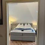 Rudolfquartier Linz, Rudolfstrasse Daire *