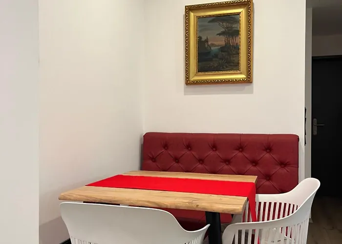 Rudolfquartier Linz, Rudolfstrasse * Linz